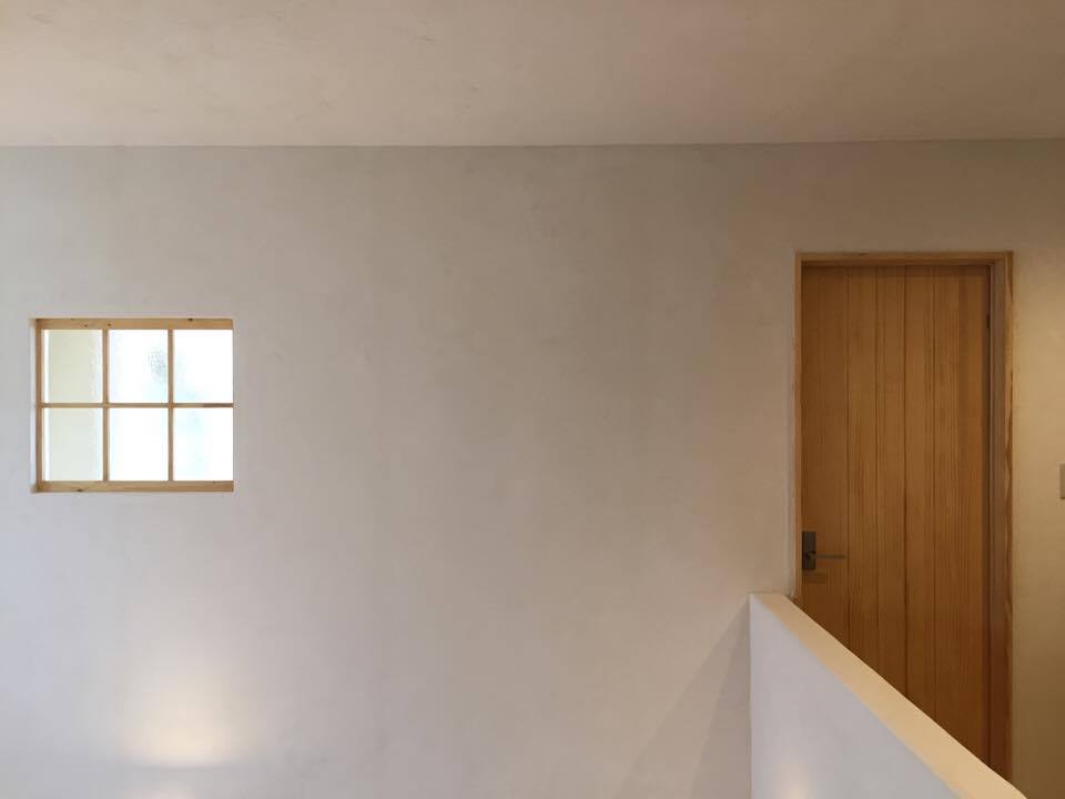 片流れ 木製ドア