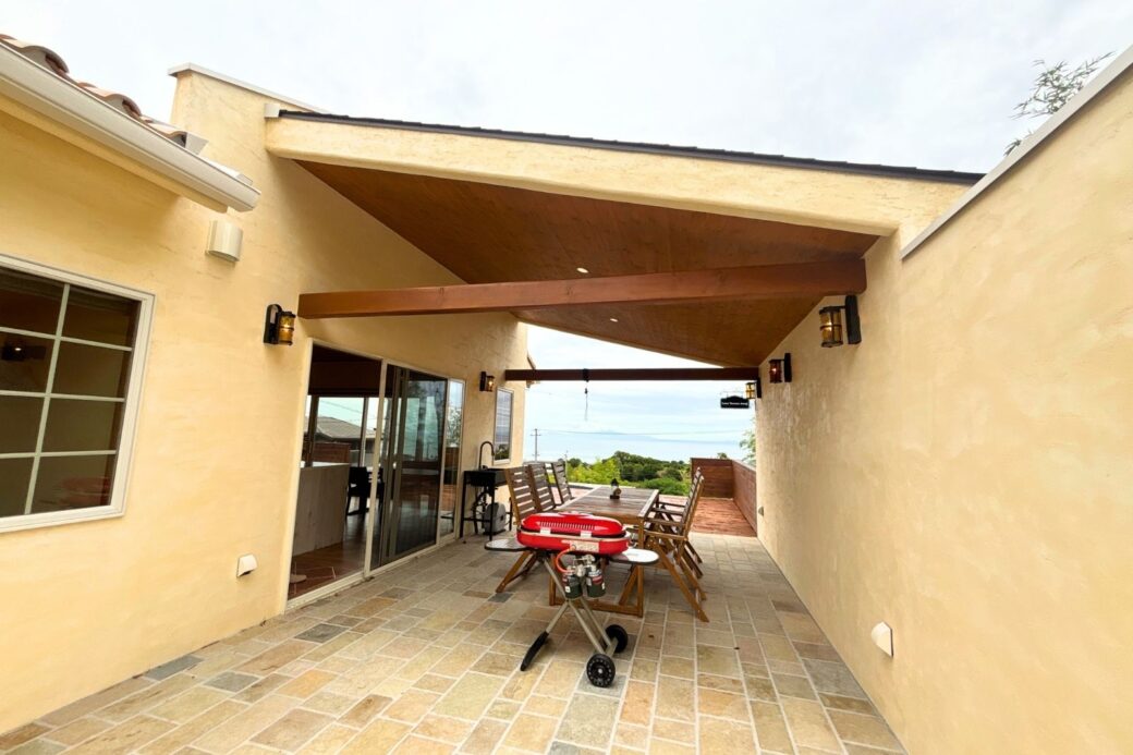 淡路島の南欧風ヴィラ Luna Terrace Awaji　BBQエリア